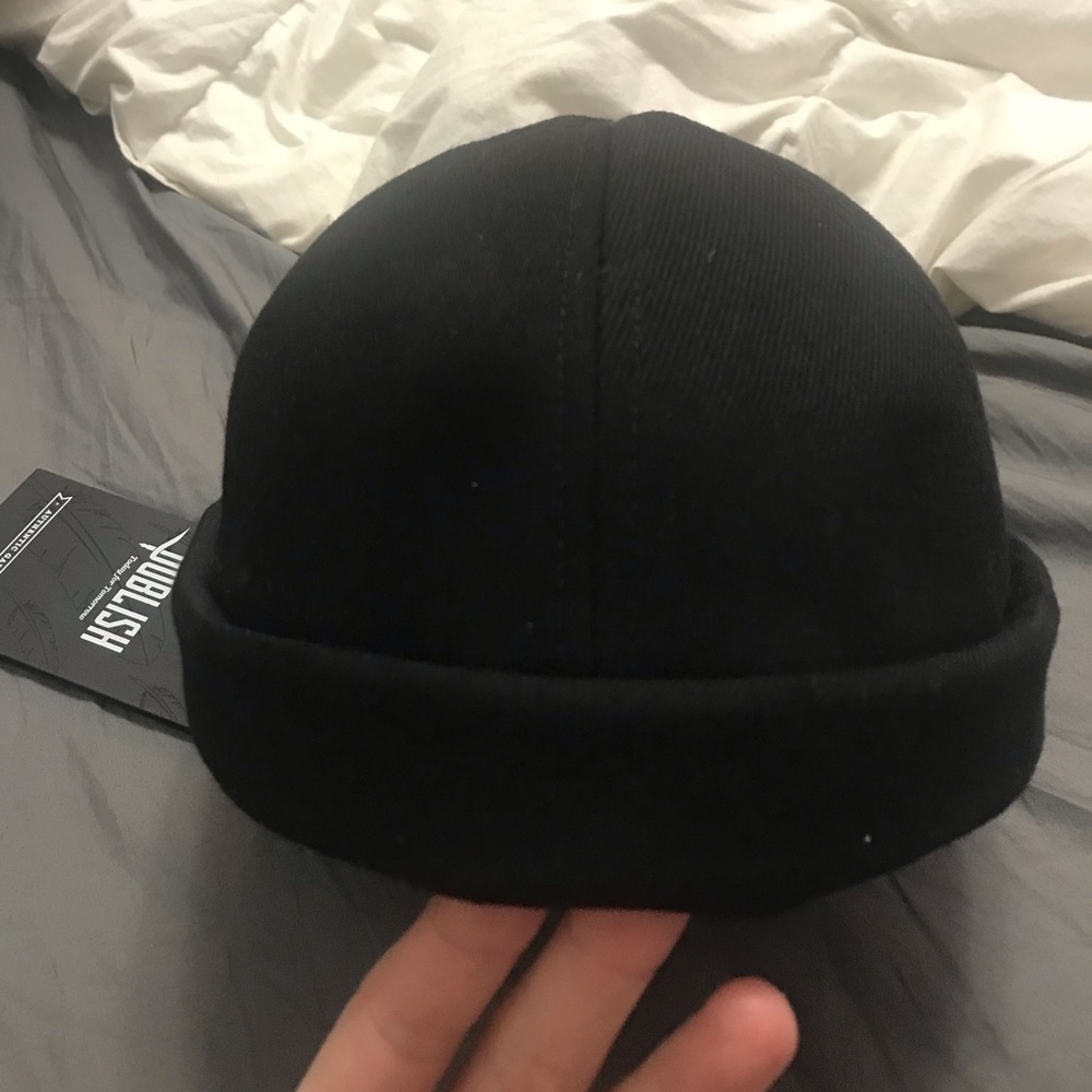 Publish addisu cap black